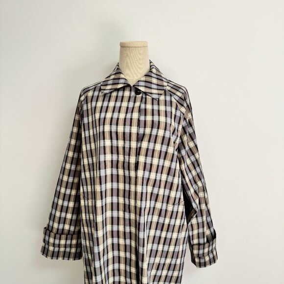 The Row Women’s Tavishina checked silk-blend coat - Picture 6 of 12